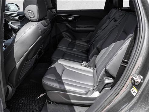 New 2026 Audi Q7 3.0T Premium Plus AWD/4WD image 22