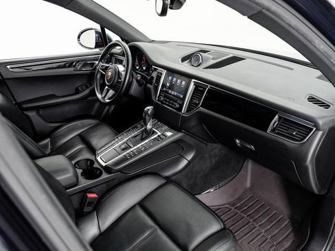 Used 2018 Porsche Macan S image 24