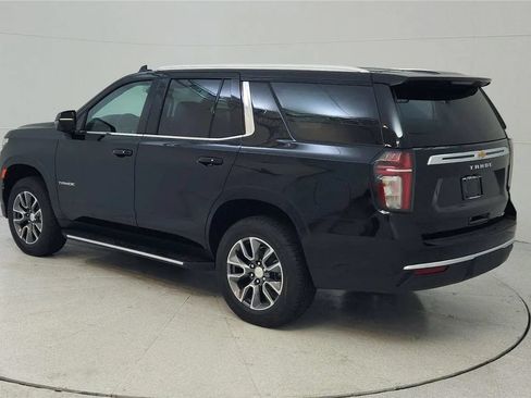 Used 2023 Chevrolet Tahoe LT w/ LT Signature Package AWD/4WD image 5