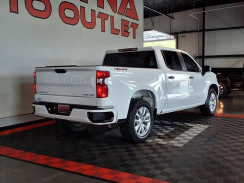 Used 2023 Chevrolet Silverado 1500 Custom AWD/4WD image 7