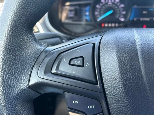 Used 2022 Ford Edge SE w/ Black Appearance Package AWD/4WD image 22