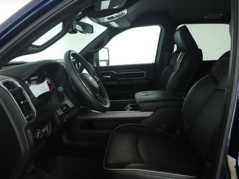 Used 2024 RAM 2500 Laramie w/ Sport Appearance Package image 19