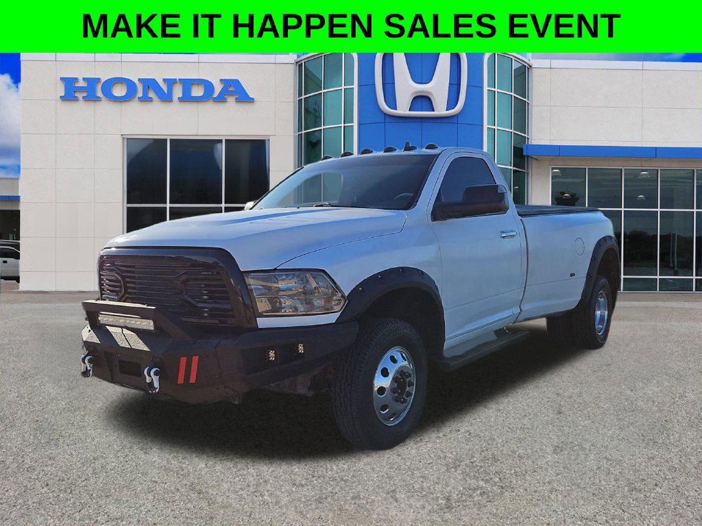 Used 2015 RAM 3500 SLT w/ Popular Equipment Group AWD/4WD image 4