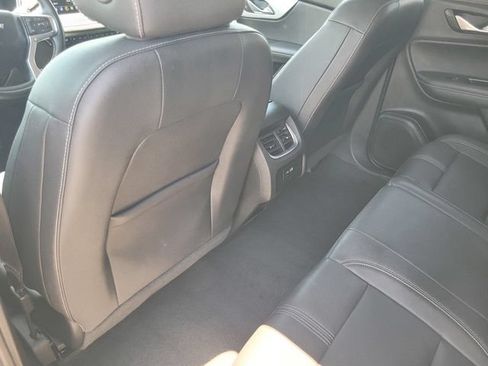 Used 2023 Chevrolet Blazer LT AWD/4WD image 14