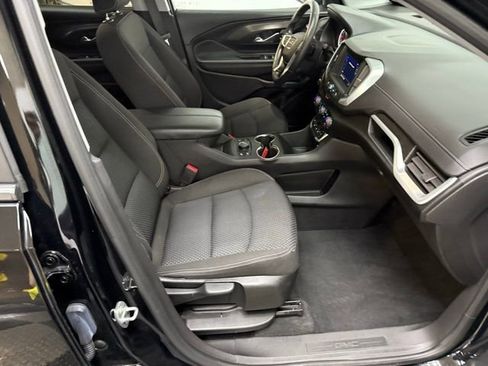 Certified 2023 GMC Terrain SLE w/ Driver Convenience Package image 43