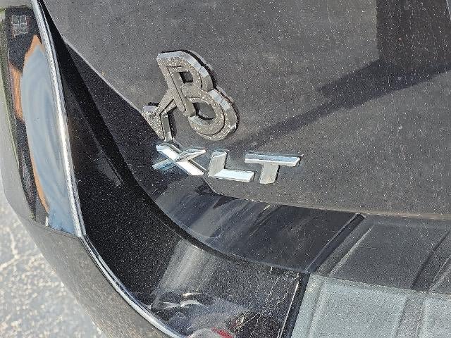 Used 2024 Ford Explorer XLT w/ Equipment Group 202A AWD/4WD image 15