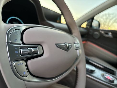 Used 2024 Genesis GV80 3.5T w/ Prestige Package image 12