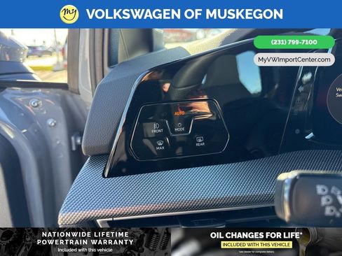 New 2026 Volkswagen GTI SE image 14