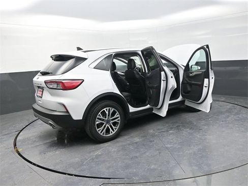 Used 2022 Ford Escape SEL image 41