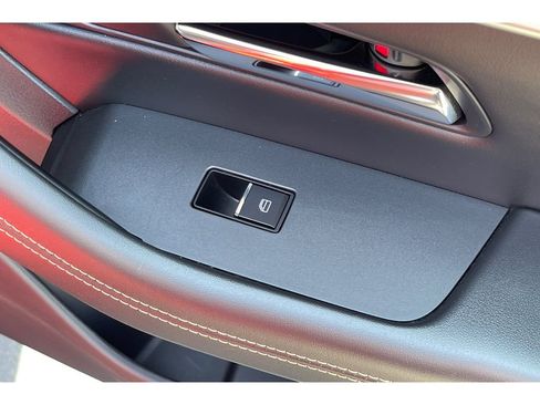 Certified 2024 MAZDA CX-90 3.3 Turbo w/ Preferred Package AWD/4WD image 24