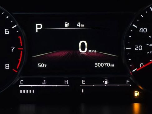 Certified 2022 Kia Sorento S AWD/4WD image 5