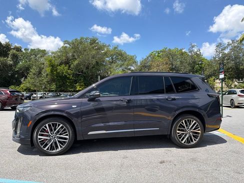 Used 2024 Cadillac XT6 Sport w/ Platinum Package AWD/4WD image 11