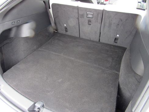 Used 2022 Tesla Model Y Performance image 28