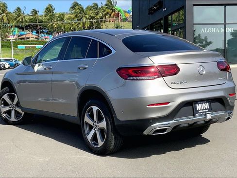 Used 2023 Mercedes-Benz GLC 300 4MATIC Coupe image 11