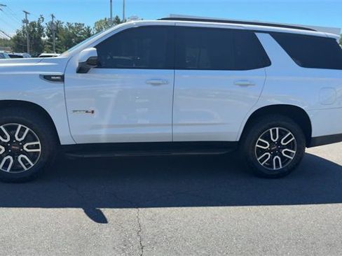 Certified 2022 GMC Yukon AT4 image 5