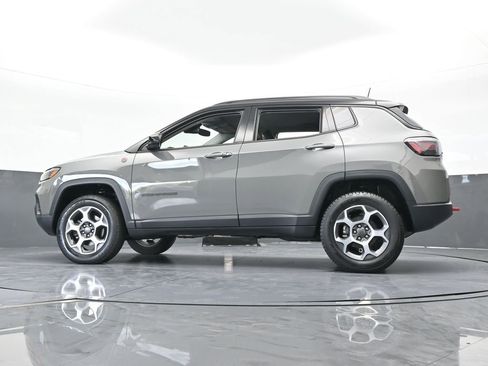 Used 2022 Jeep Compass Trailhawk w/ Trailhawk Elite Group image 54
