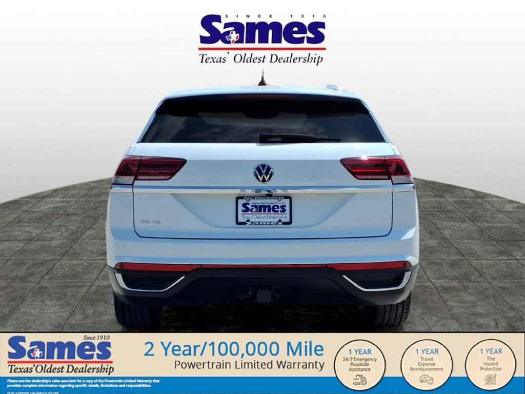 Used 2023 Volkswagen Atlas Cross Sport SE w/ Black Wheel Package FWD image 4