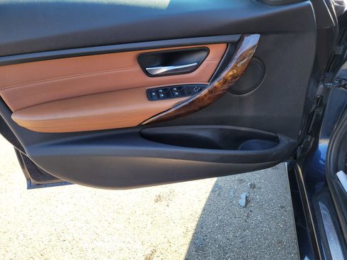 Used 2013 BMW 328i xDrive Sedan image 18