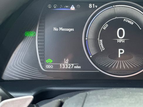 Used 2025 Lexus ES 300h w/ Premium Package FWD image 20