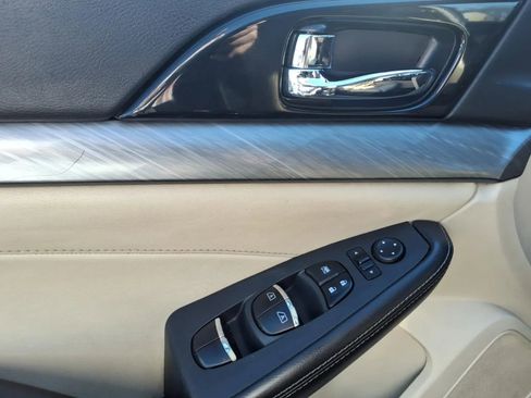 Used 2017 Nissan Maxima 3.5 SL image 24