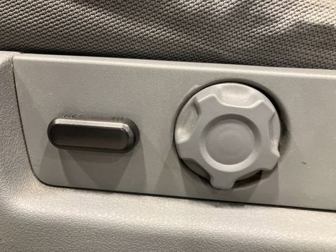 Used 2014 Ford F150 XLT w/ Equipment Group 302A Luxury image 12