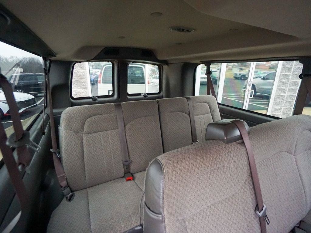 Used 2020 Chevrolet Express 3500 LT w/ LT Preferred Equipment Group RWD image 26