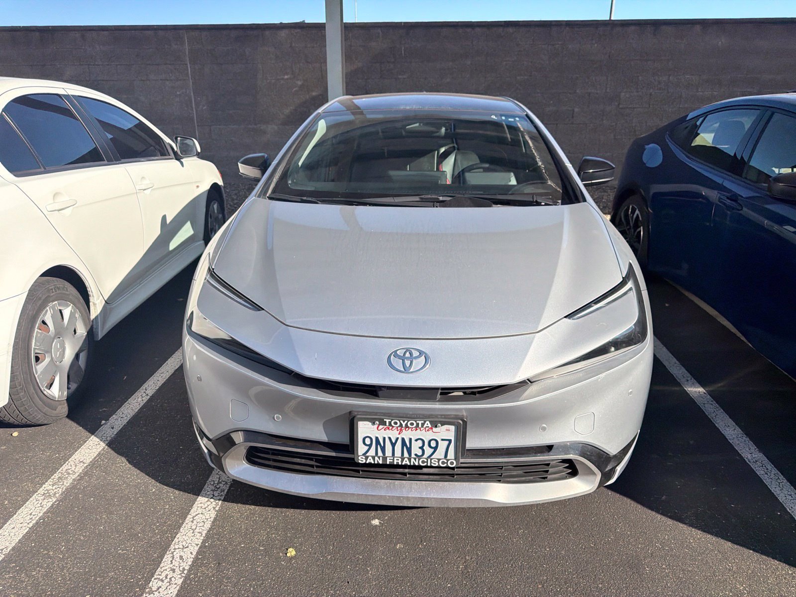 Used 2024 Toyota Prius Prime Premium w/ Advanced Technology Package FWD image 3