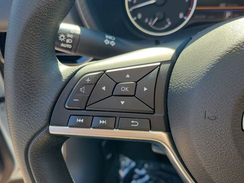 Certified 2024 Nissan Sentra SV image 27