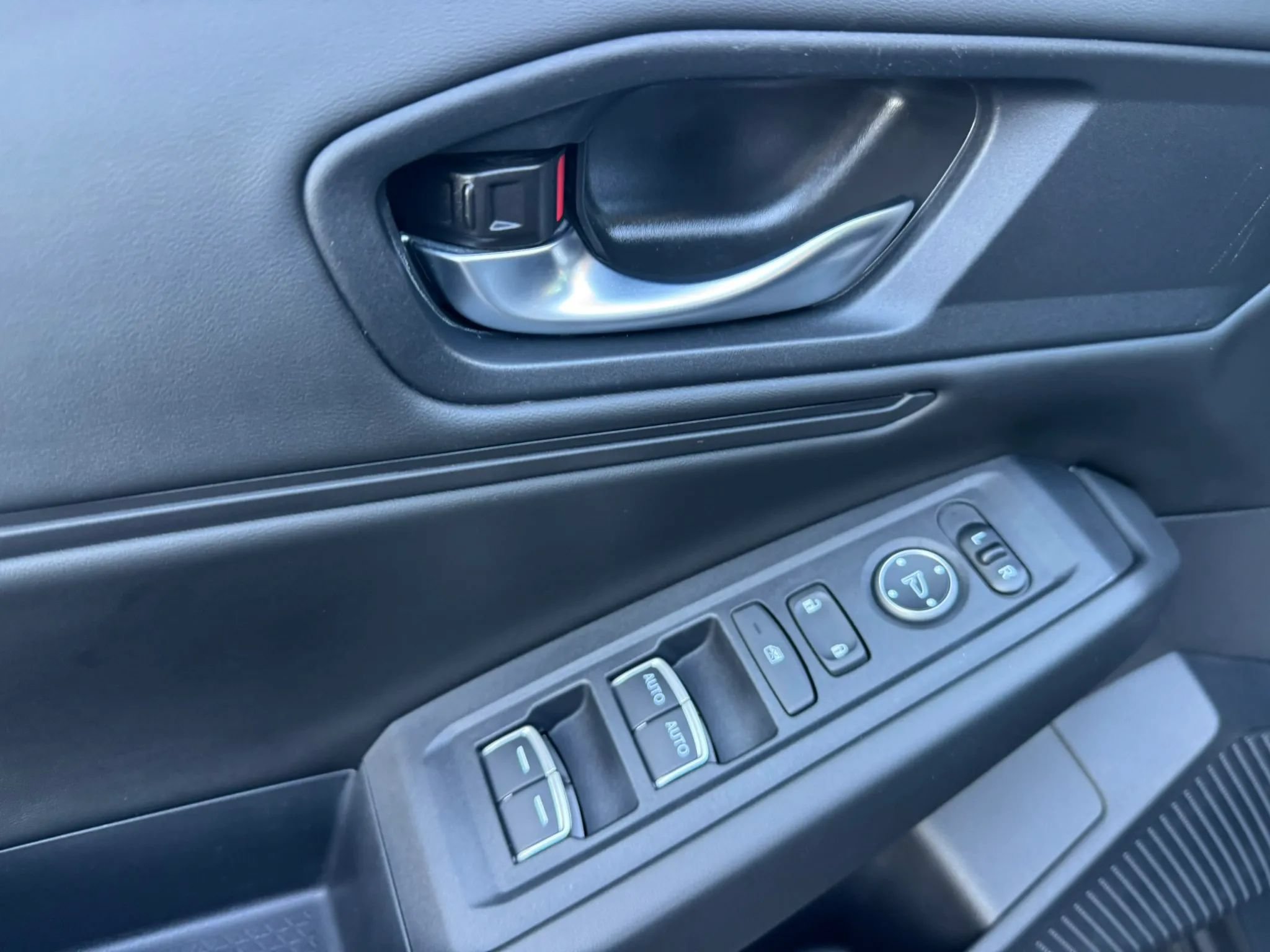 Used 2023 Honda Accord EX image 40