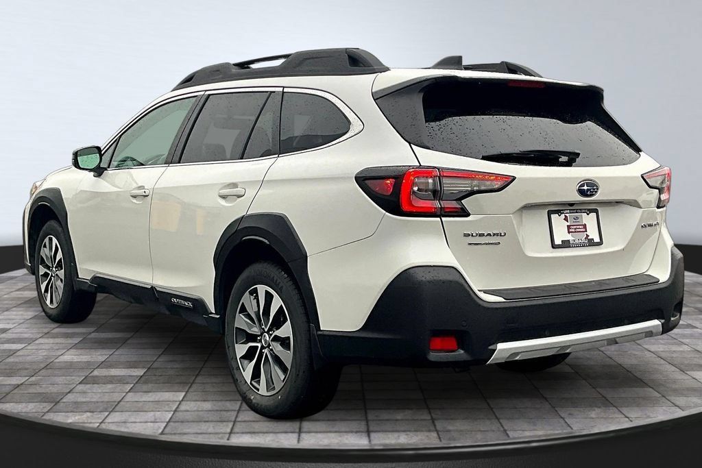 Used 2024 Subaru Outback Limited AWD/4WD image 4