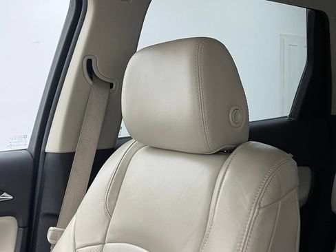 Used 2018 Buick Enclave Premium FWD image 43