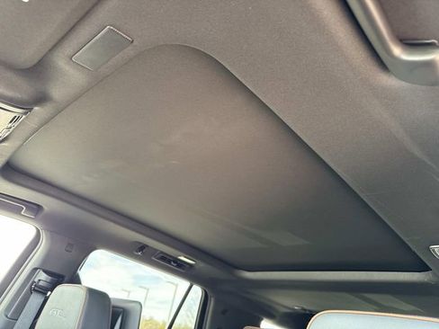 New 2026 GMC Yukon AT4 w/ AT4 Premium Plus Package image 30