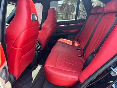 Used 2017 BMW X5 M AWD/4WD image 8