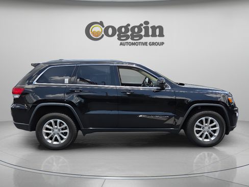 Used 2021 Jeep Grand Cherokee Laredo RWD image 6