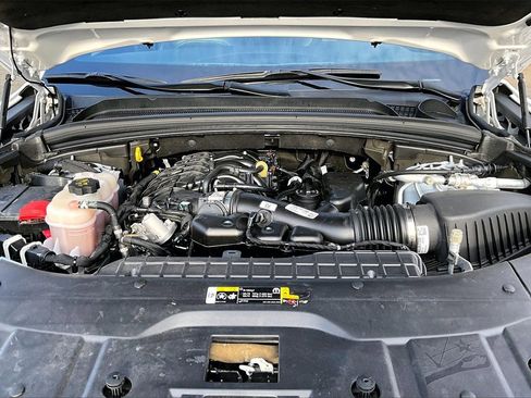 Used 2024 Jeep Grand Cherokee Altitude image 35