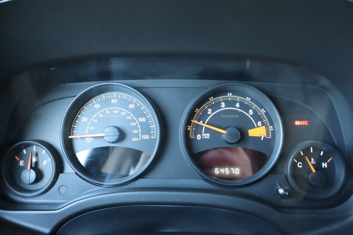Used 2014 Jeep Patriot Sport FWD image 31