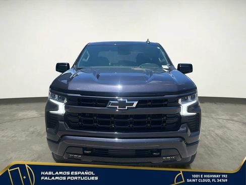 Used 2024 Chevrolet Silverado 1500 RST w/ Z71 Off-Road Package AWD/4WD image 9