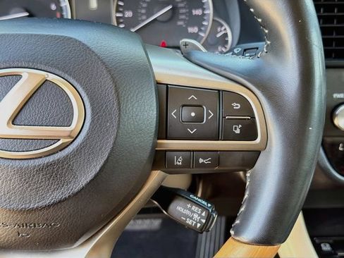 Certified 2022 Lexus RX 350 FWD w/ Premium Package image 37