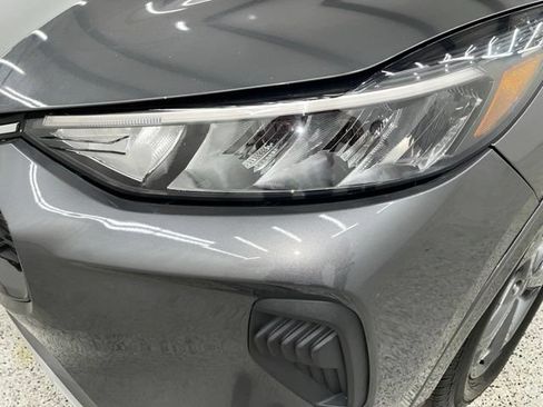 Used 2023 Ford Escape ST-Line FWD image 11