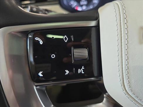 Used 2023 Land Rover Range Rover SE AWD/4WD image 18