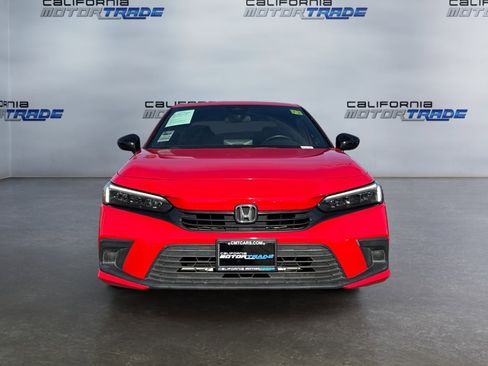 Used 2024 Honda Civic Sport image 2