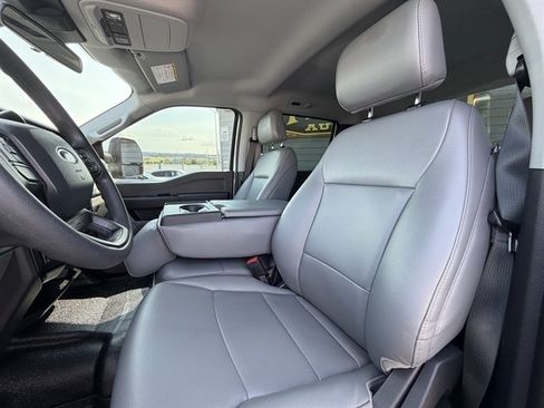 Used 2024 Ford F250 XL AWD/4WD image 24