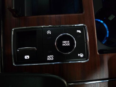 Used 2021 Lincoln Navigator Reserve w/ Luxury Package AWD/4WD image 43