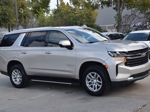 Used 2023 Chevrolet Tahoe LT image 5