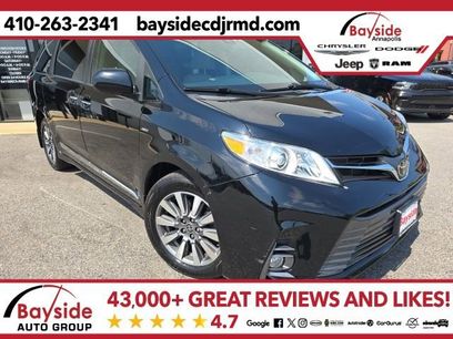 Used 2020 Toyota Sienna XLE w/ XLE Navigation Package
