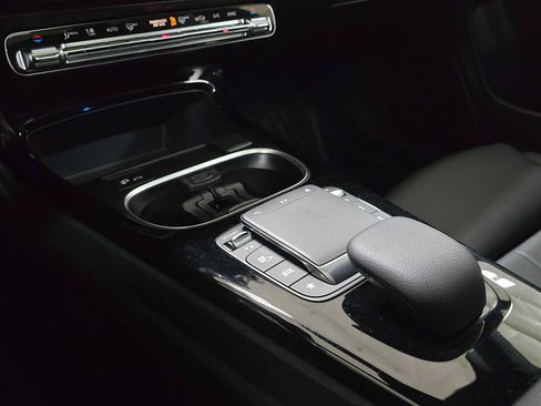 Certified 2023 Mercedes-Benz CLA 250 4MATIC image 34