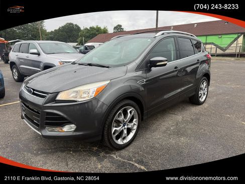 Used 2015 Ford Escape Titanium FWD image 2