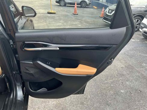 Used 2024 Kia Seltos SX image 22