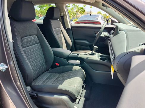 New 2026 Honda HR-V LX image 17