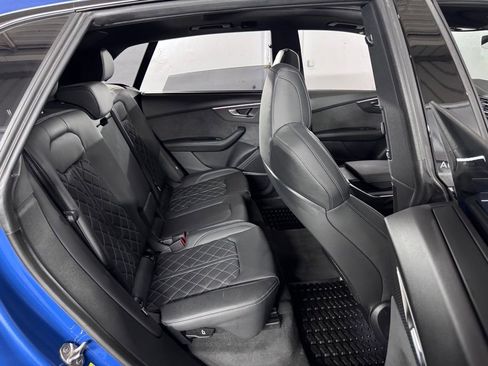 Used 2024 Audi SQ8 Premium Plus AWD/4WD image 47
